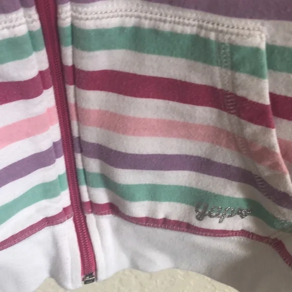 Two Gap girls zipper hoodie - Picture 6 of 9